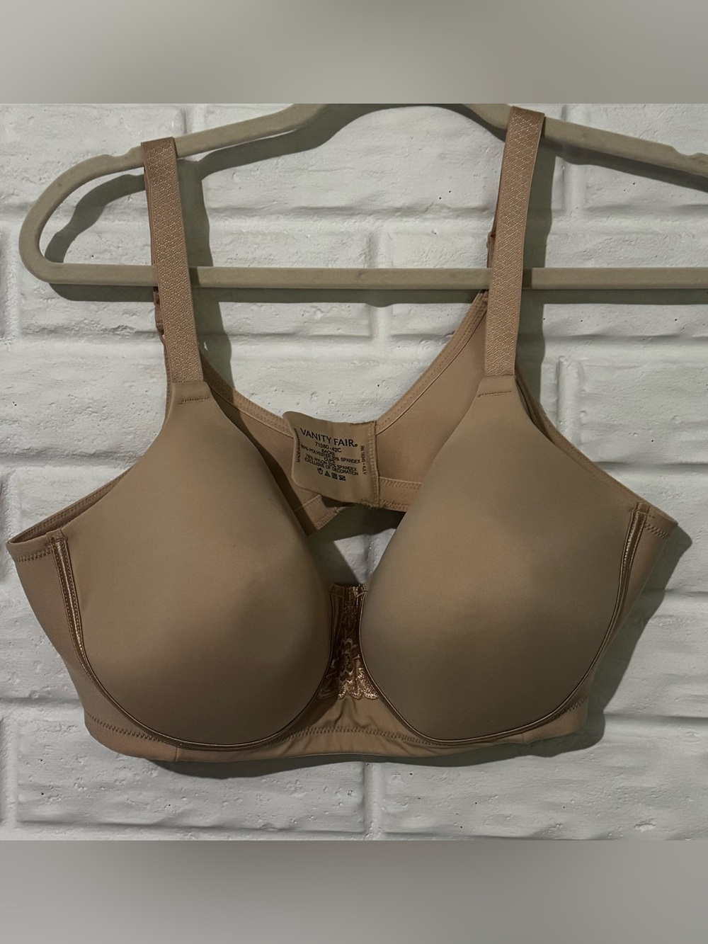 Vanity Fair Wireless Back Bra 42C Beige Nude Style 71380 Lightly Padded